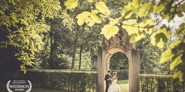 Hochzeitsfotos - Fotobox mit Zubehör - Bayern - brautpassion.de
