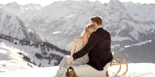 Hochzeitsfotos - Fotobox alleine buchbar - Vorarlberg - Wild Embrace Photography GmbH 