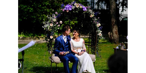 Hochzeitsfotos - Copyright und Rechte: Bilder kommerziell nutzbar - Breidenbach - momente-einfangen.de