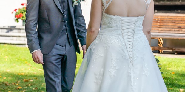 Hochzeitsfotos - Copyright und Rechte: Bilder auf Social Media erlaubt - Schruns - Johannes Netzer