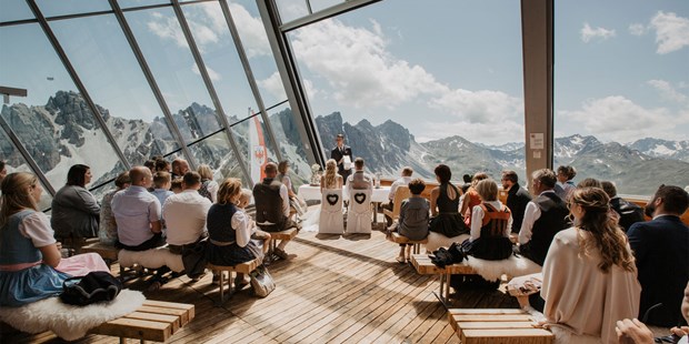 Hochzeitsfotos - zweite Kamera - Bezirk Innsbruck Land - Victoria Hörtnagl