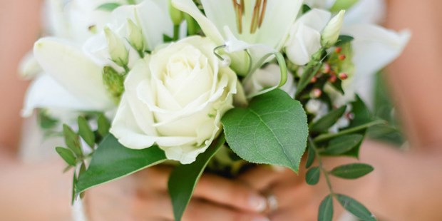 Hochzeitsfotos - Videografie buchbar - Purkersdorf (Purkersdorf) - Bridal bouquet - Karoline Grill Photography