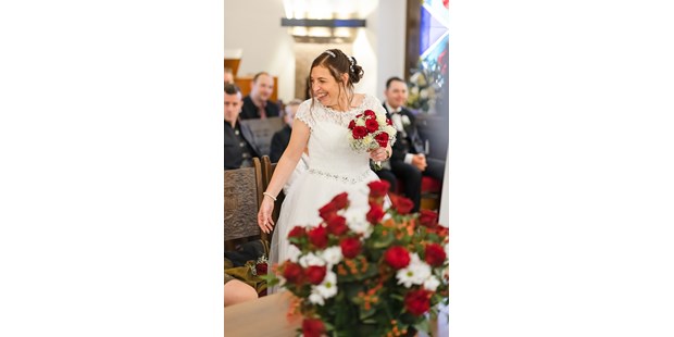 Hochzeitsfotos - Copyright und Rechte: Bilder dürfen bearbeitet werden - Koppl (Koppl) - Das natürliche Lächeln! UNBEZAHLBAR - Sabrina Hohn
