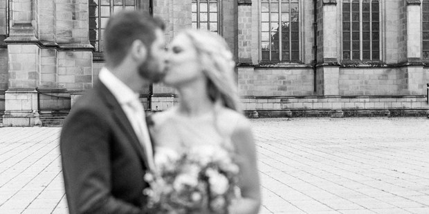 Hochzeitsfotos - Art des Shootings: Portrait Hochzeitsshooting - Donau Oberösterreich - Andrea Staska Photography