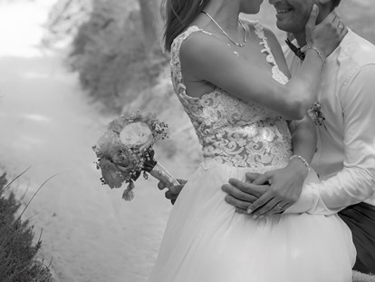 Hochzeitsfotos - Art des Shootings: Fotostory - Traun (Traun) - Wedding Paradise e.U. Professional Wedding Photographer