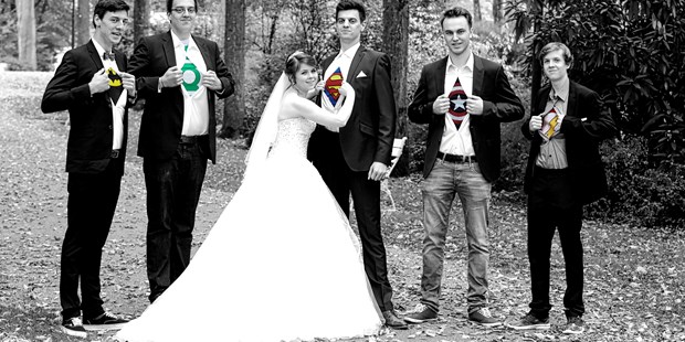 Hochzeitsfotos - Copyright und Rechte: Bilder auf Social Media erlaubt - Thüringen - Superman - ST.ERN Photography