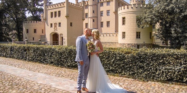 Hochzeitsfotos - Copyright und Rechte: Bilder auf Social Media erlaubt - Sachsen-Anhalt - J. Sue Photography 