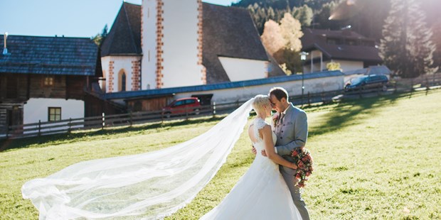 Hochzeitsfotos - Berufsfotograf - Radstadt - Schleier - Katrin Solwold