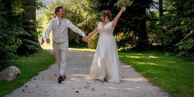 Hochzeitsfotos - Copyright und Rechte: Bilder frei verwendbar - Mattstetten - amnesia-wedding
