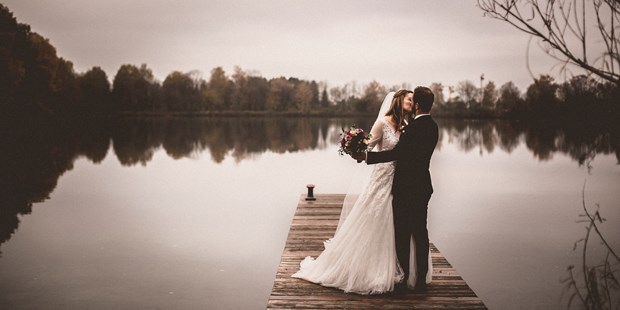 Hochzeitsfotos - Copyright und Rechte: Bilder auf Social Media erlaubt - München - Christina Falkenberg