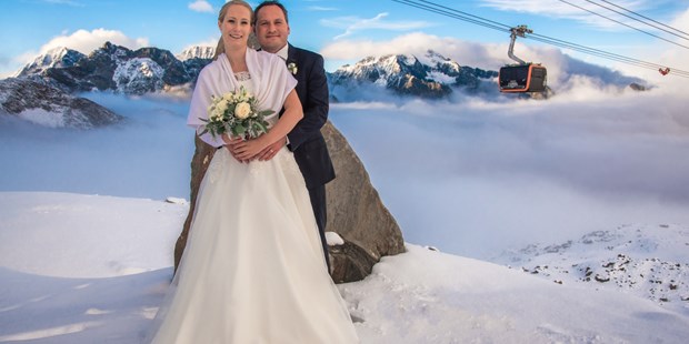 Hochzeitsfotos - Fotobox mit Zubehör - Region Innsbruck - Danijel Jovanovic Photography