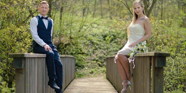 Hochzeitsfotos - Copyright und Rechte: Bilder auf Social Media erlaubt - Hessen - Hessenfotografie - Hochzeitsfotograf Frankfurt