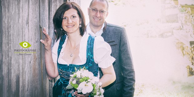Hochzeitsfotos - Copyright und Rechte: Bilder auf Social Media erlaubt - Zederhaus - Alexandra Gasser