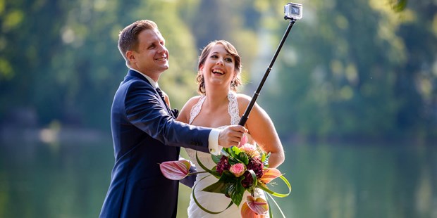Hochzeitsfotos - Copyright und Rechte: Bilder auf Social Media erlaubt - Burgthann - Hochzeitsportraits am Wesslinger See - Wolfgang Burkart Fotografie