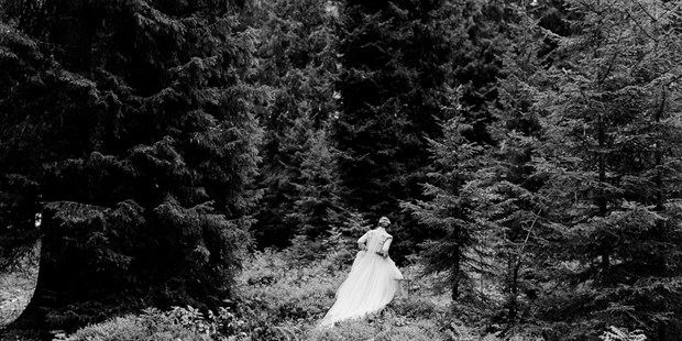 Hochzeitsfotos - Fotostudio - Bartholomäberg - Nina Bröll I Broell Liebe - Hochzeitsfotografie