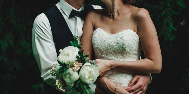Hochzeitsfotos - Copyright und Rechte: Bilder auf Social Media erlaubt - Wedding Storiez
