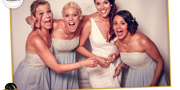 Hochzeitsfotos - Copyright und Rechte: Bilder auf Social Media erlaubt - Hausruck - Buzzern - die Fotobox