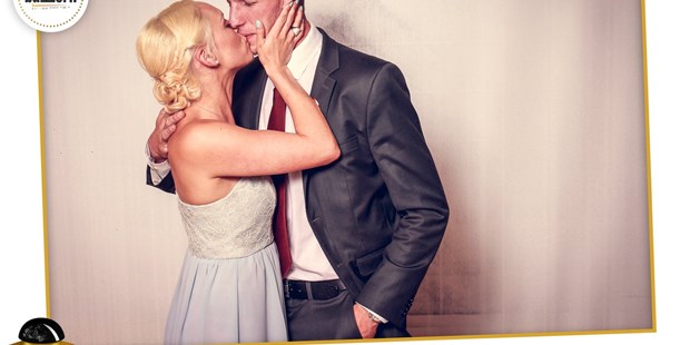 Hochzeitsfotos - Fotobox mit Zubehör - Lenzing (Lenzing) - Buzzern - die Fotobox