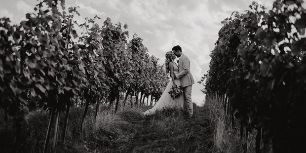 Hochzeitsfotos - Art des Shootings: Prewedding Shooting - Österreich - herzblut.wedding - Johannes Sommer