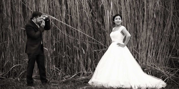 Hochzeitsfotos - Art des Shootings: Unterwassershooting - Kißlegg - Originelles Hochzeit Fotoshooting - Art of Photography Monika Kessler