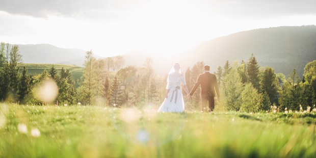 Hochzeitsfotos - Copyright und Rechte: Bilder auf Social Media erlaubt - Leitring - Michaela Begsteiger