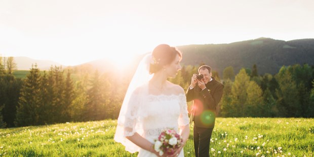 Hochzeitsfotos - Copyright und Rechte: Bilder auf Social Media erlaubt - Österreich - Michaela Begsteiger