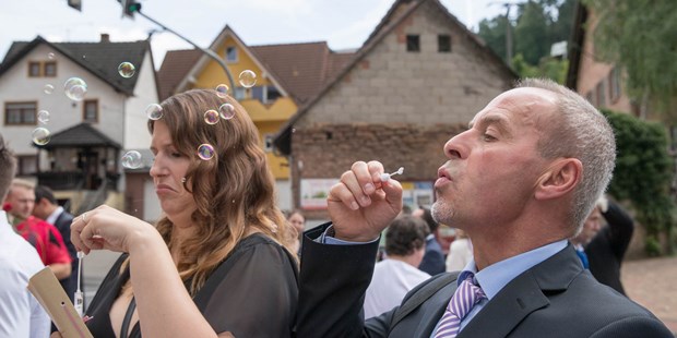 Hochzeitsfotos - Fotobox mit Zubehör - Reutlingen - David Neubarth [Moments & Memories Hochzeitsfotografie]