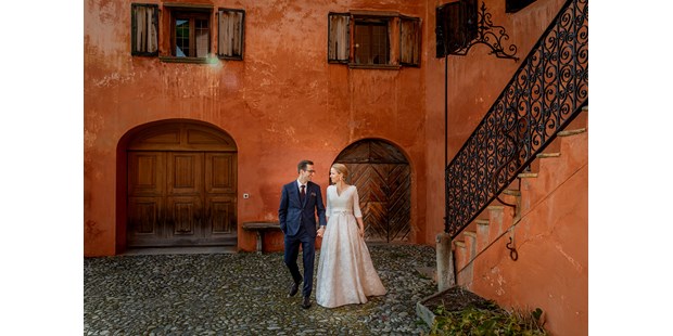 Hochzeitsfotos - Art des Shootings: Portrait Hochzeitsshooting - Graubünden - Herbsthochzeit in St. Moritz - Stefanie Blochwitz Fotografie - Nordlichtphoto
