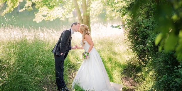 Hochzeitsfotos - Copyright und Rechte: Bilder privat nutzbar - Schwanau - Romantische Brautpaarbilder - Monja Kantenwein