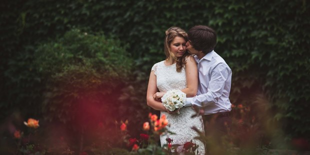 Hochzeitsfotos - Fotobox mit Zubehör - Hausruck - Svetlana Schaier Fotografie 