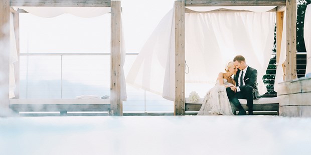 Hochzeitsfotos - Copyright und Rechte: Bilder auf Social Media erlaubt - Eitweg - Hochzeitsfotograf Kärnten, Steiermark, Wien, Österreich - Henry Welisch