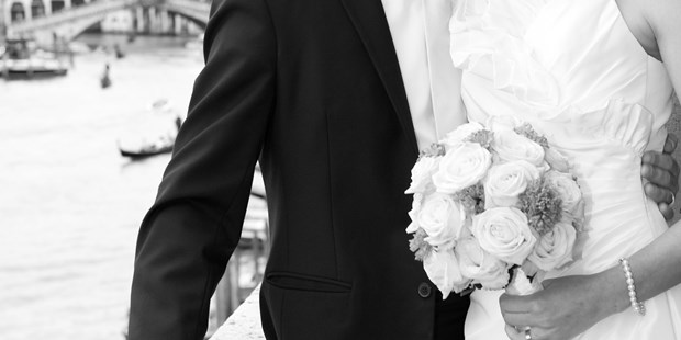 Hochzeitsfotos - Copyright und Rechte: Bilder auf Social Media erlaubt - Österreich - STUDIOHORST