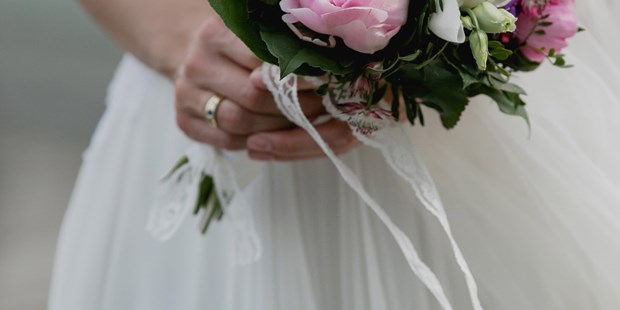 Hochzeitsfotos - Copyright und Rechte: Bilder auf Social Media erlaubt - Witten - Veronika Kurnosova