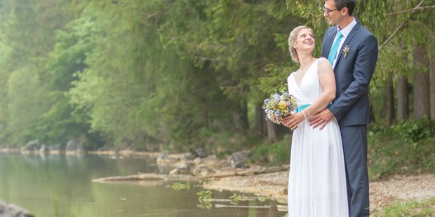 Hochzeitsfotos - Copyright und Rechte: Bilder auf Social Media erlaubt - Hausruck - Katharina & Christian