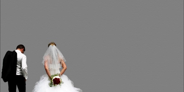 Hochzeitsfotos - Art des Shootings: 360-Grad-Fotografie - Kundl - Warten auf die Zeremonie - Viktoria Gstrein | Black Tea Fotografie