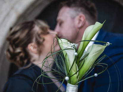 Hochzeitsfotos - Copyright und Rechte: Bilder auf Social Media erlaubt - Schwanenstadt - Hochzeitsfotograf in OÖ - Katalin Balassa 