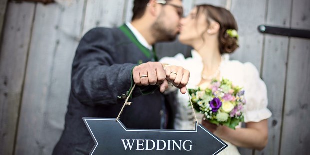 Hochzeitsfotos - Videografie buchbar - Thalheim bei Wels - Manuela Winkler