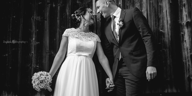 Hochzeitsfotos - Copyright und Rechte: Bilder beinhalten Wasserzeichen - Aistersheim - Laukart Photography