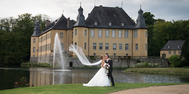 Hochzeitsfotos - Fotobox mit Zubehör - Tecklenburg - T & P Fotografie