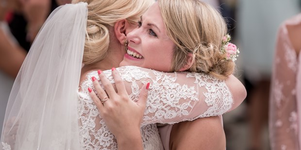 Hochzeitsfotos - Art des Shootings: Fotostory - Österreich - Freundinnen - Armin Kleinlercher - your weddingreport