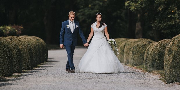 Hochzeitsfotos - Copyright und Rechte: Bilder auf Social Media erlaubt - Österreich - TRAUMLICHT - Hochzeitsfotografie in Tirol