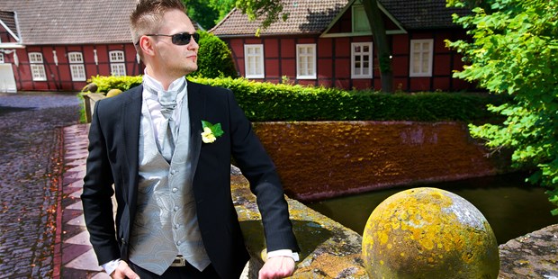 Hochzeitsfotos - Copyright und Rechte: Bilder dürfen bearbeitet werden - Gelsenkirchen - Studio Zenit Klassen