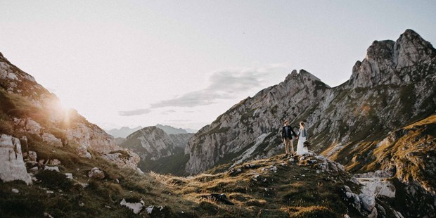 Hochzeitsfotos - Copyright und Rechte: Bilder auf Social Media erlaubt - Österreich - Mathias Taxer - Hochzeitsfotograf Kärnten