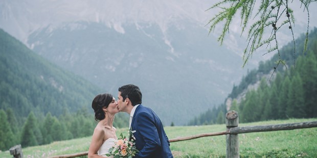 Hochzeitsfotos - Copyright und Rechte: Bilder privat nutzbar - Thal (Thal) - Hochzeitsfotograf Tirol | www.dielichtbildnerei.at | Natürliche Hochzeitsfotos Tirol - Die Lichtbildnerei
