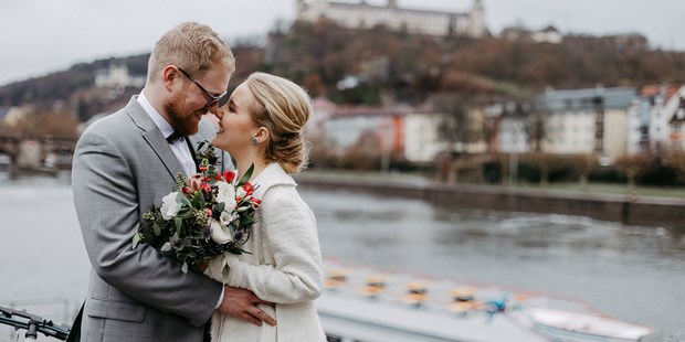 Hochzeitsfotos - Videografie buchbar - Franken - Juliane Kaeppel - authentic natural wedding photography