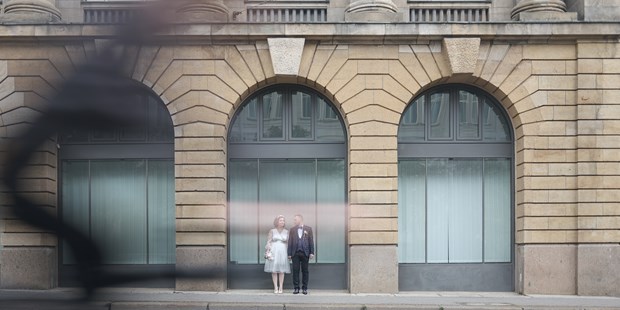 Hochzeitsfotos - Art des Shootings: Trash your Dress - Bad Reichenhall - Brautpaar - Lucian Marian