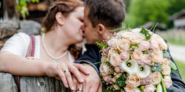 Hochzeitsfotos - Fotobox mit Zubehör - Altomünster - RG-Photography