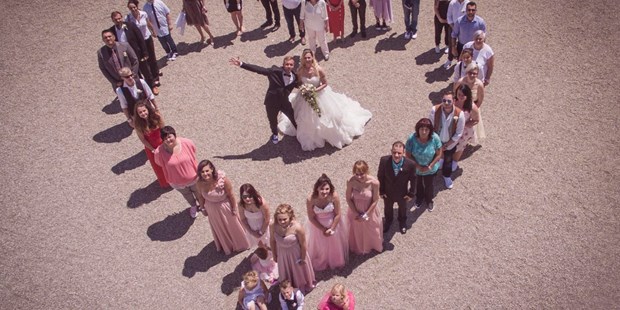 Hochzeitsfotos - Copyright und Rechte: keine Vervielfältigung erlaubt - Aistersheim - Foto & Design Kari