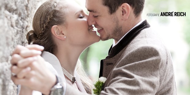 Hochzeitsfotos - Copyright und Rechte: Bilder auf Social Media erlaubt - Egglkofen - André Reich