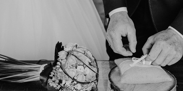 Hochzeitsfotos - zweite Kamera - Dippoldiswalde - momentverliebt · Julia Dürrling 